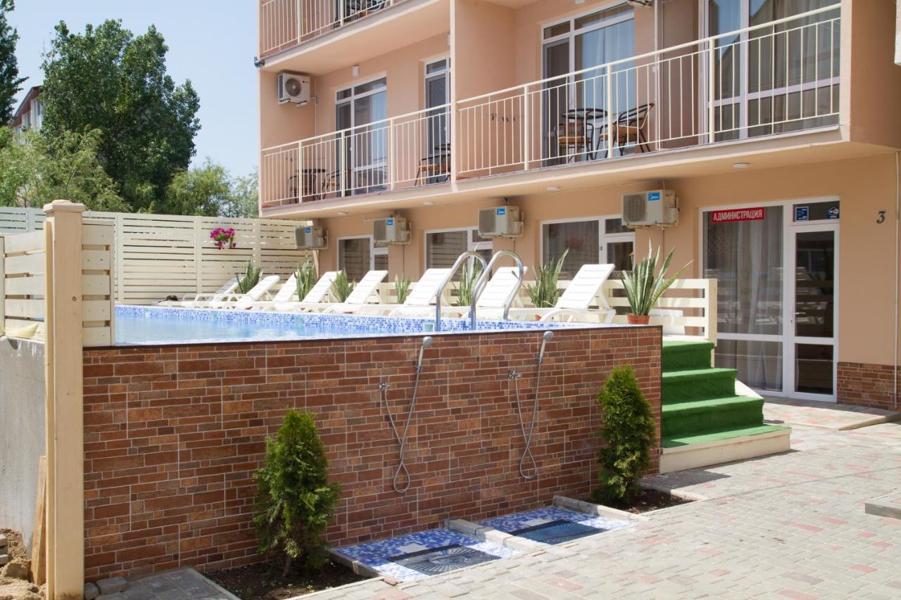 Euroline Hotel Zatoka Exterior photo